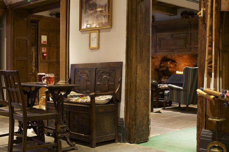 The Vicarage Hotel Холмс Чапел Екстериор снимка